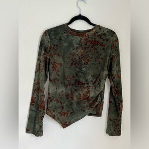 Women’s Small Size Green Top Long Sleeve burnout valet fabric